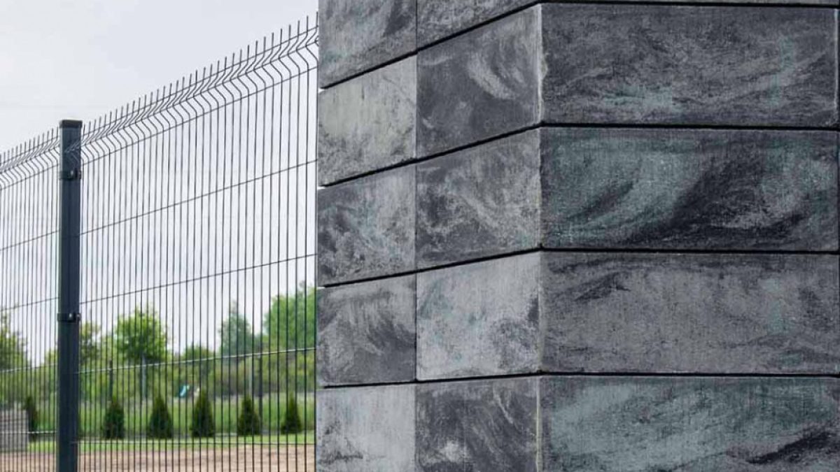 Mur z przęsłami - Słupki PF1 i murki PF3
